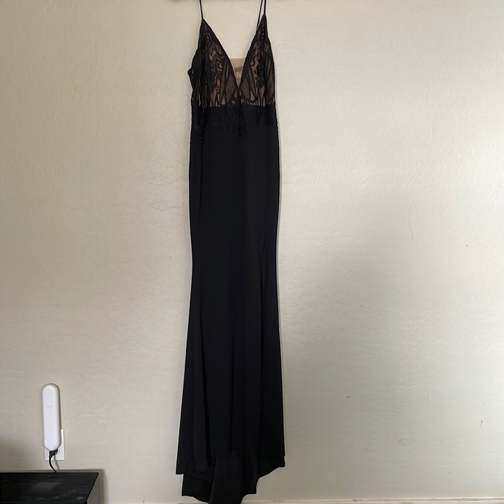 Women’s wedding guest dress